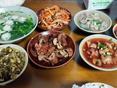 -周肥肠(江油总店)