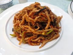 鱼香鸡丝-六和聚传统烤鸭.天津菜(和平店)
