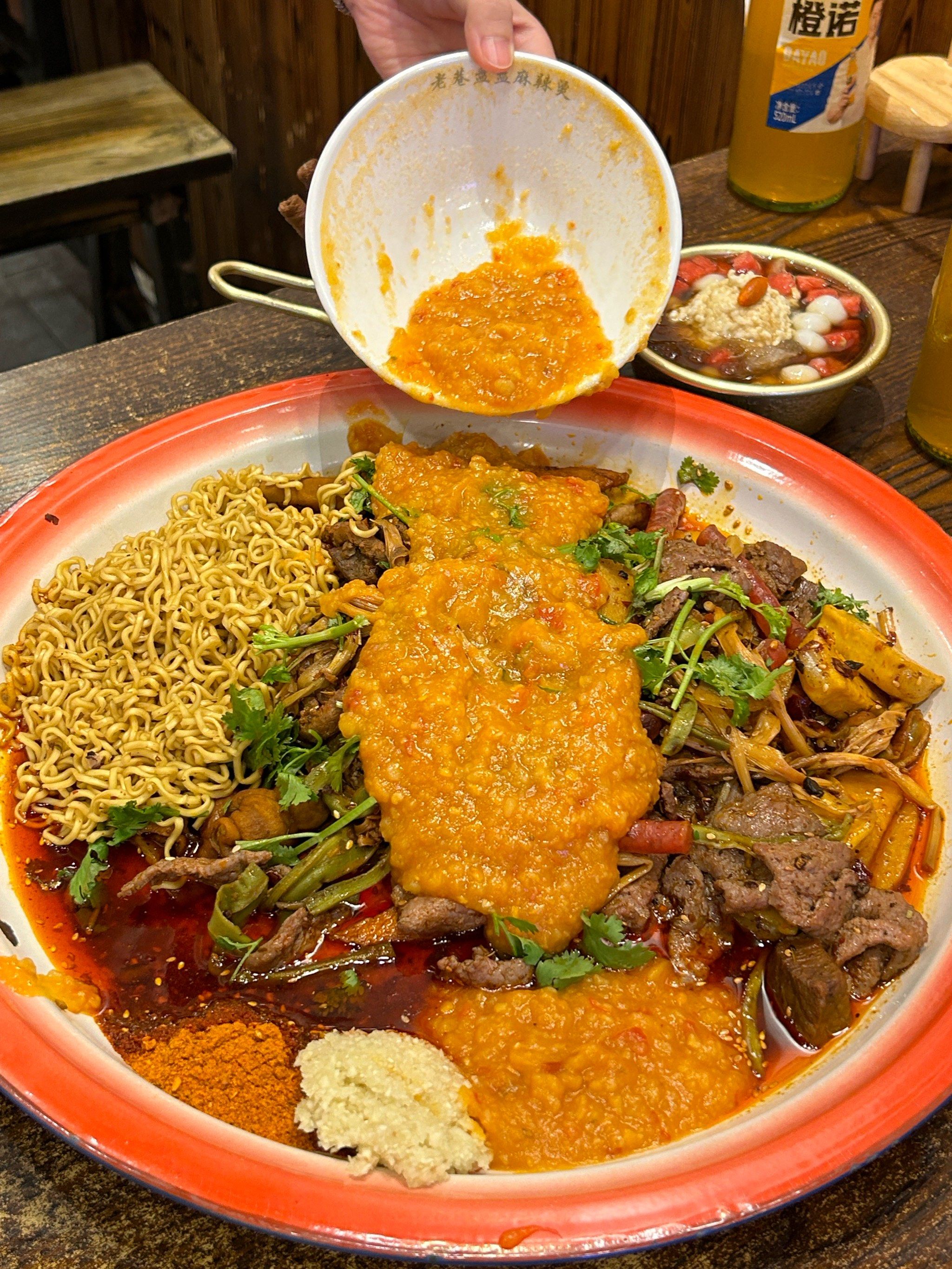 泸州吃到的土豆泥麻辣烫!巨巨巨好吃!