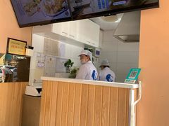 -手劲鱼丸馄饨铺(哈一百店)