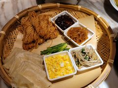 烙馍卷菜-掌柜的店·河南菜(日月光店)