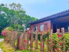 -梁子湖东篱老屋生态庄园