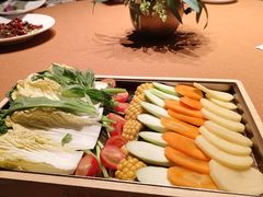 -左庭右院鲜牛肉火锅黑金店(陆家嘴中心店)