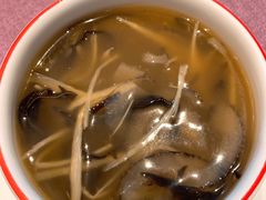 酸辣海鲜汤-金隅喜来登大酒店·采悦轩中餐厅