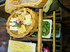 -滇釜火锅·能喝汤的火锅(车公庄店)