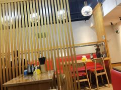 -小椒羊.羊肉粉 龙虾 羊肉串(新地旗舰店)