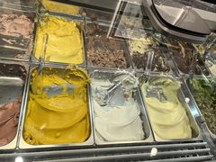 -VENCHI 闻绮(上海佛罗伦萨小镇店)