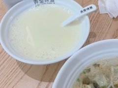 原味甜豆浆-弄堂咪道-饭香·面香·馄饨香(汇锦广场店)
