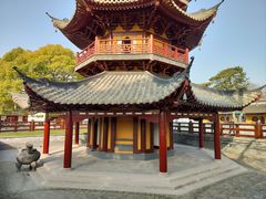 -龙华寺