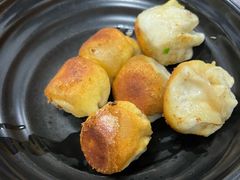 -赵宝美煎包店