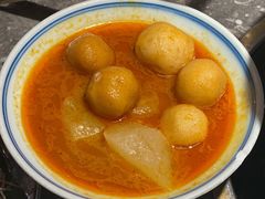 咖喱鱼蛋-禄婶鸡煲·打边炉
