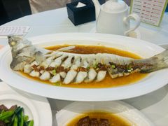 -万龙洲海鲜(大兴绿地缤纷城店)