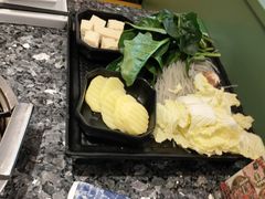 -一席地·本地鸡窝·杭帮鸡火锅(萧山银隆百货店)