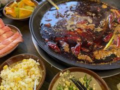 -黄潇洒老火锅(九眼桥宏济巷店)