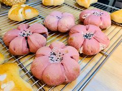 漫朵樱花-研麦家面包(亚泰华府店)