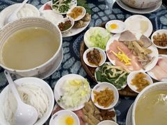 -桥香园云南过桥米线(金马碧鸡店)