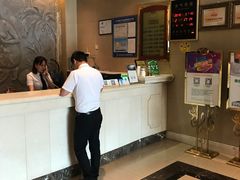 -维也纳酒店(深圳机场店)