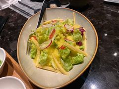 玉米蔬菜沙拉-雾山韩式烤肉·海南糟粕&椰子鸡火锅·海景餐厅(三亚绿发山海天JW万豪酒店)