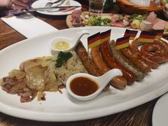 -1886德国汽车餐厅(外滩十六铺码头店)