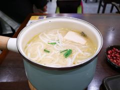 金牌老鸭过桥米线-老妈米线(东圈门店)