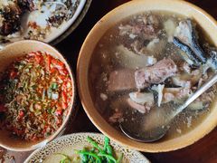 -汤锅大王(新平曹苏黄牛汤锅有限公司)