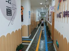 -缤纷鸟美术书法(汉神购物广场校区)