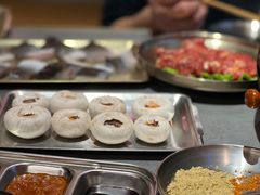 -围炉肉舍丹东海鲜烤肉·烤活鳗(步行街店)