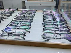 -三叶眼镜城·好视力眼镜店
