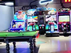 -世代星球·保龄球·镭战真人CS·团建(杨浦店)