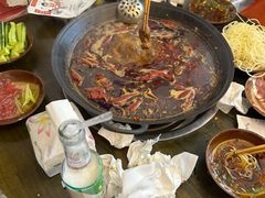 -黄潇洒老火锅(九眼桥宏济巷店)