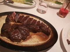 招牌大里脊双人份-Wolfgang’s Steakhouse 沃夫冈牛排馆(上海白玉兰广场店)