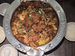 -胖哥俩肉蟹煲(石家庄长安万达店)