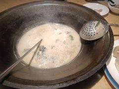 -陈大锅·岳阳鱼馆·地道岳阳菜(美食街店)