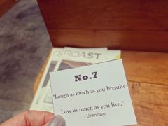 -ROAST coffee & eatery