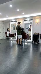 -星座SALON烫染接发馆