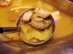 红颜花胶鸡锅-湊湊火锅·茶憩(杭州湖滨银泰in77店)