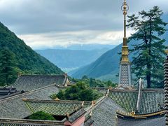 -冕宁灵山寺
