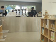 -HUGS coffee(东区店)
