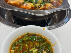 -乡土特色.冷锅鱼.牦牛肉汤锅