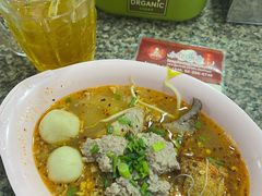 -榮泰米粉湯(Left Shop)