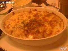 油腻美味又大份的奶油培根蘑菇焗饭-3皇3家复合式餐厅(民乐园万达店)