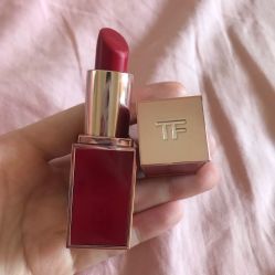 -TOM FORD