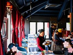 -弦月窗LUNETTE BY AMANDA(复兴路店)