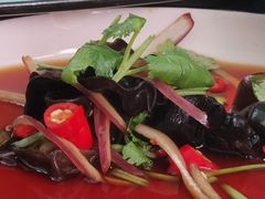 -阿鹏故事云南野生菌火锅(人民路店)