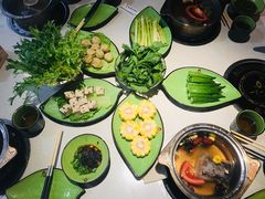 -一叶一世界·素食餐厅(锦华万达店)