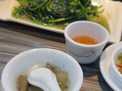 -姐妹临高乳猪店(海垦路店)