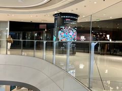 -雍容荟帝王蟹活龙虾展台自助(IFS黑金店)