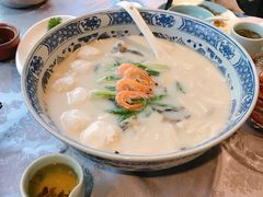 精品八宝鱼头王-山外山菜馆(玉泉路店)