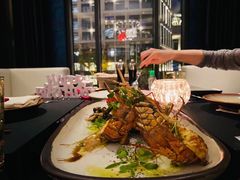香焗龙虾配自制黑松露酱-上海苏宁宝丽嘉酒店·Cafe Bellagio西餐厅