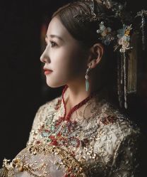点击看大图 -挪娅婚纱摄影皇家会所